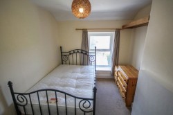 Images for Room in a Shared House