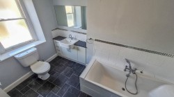 Images for One Room in a Student House