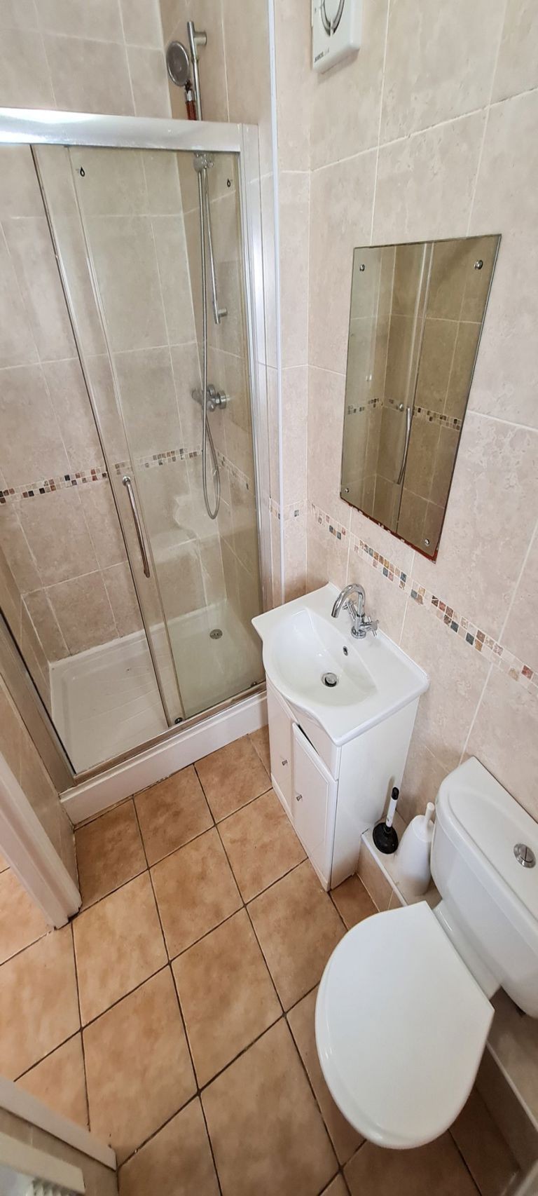 Images for One Room in a Student House
