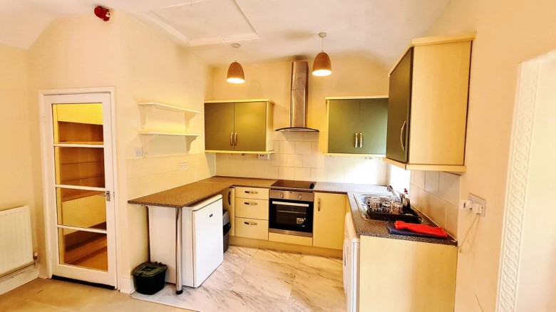 Click the photo for more details of 1 Bed Furnished Flat in Aberystwyth