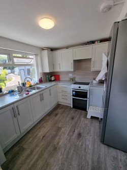 Images for Two Bed Cottage, Borth