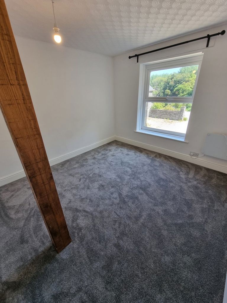 Images for 4-bedroom House, Rhydyfelin