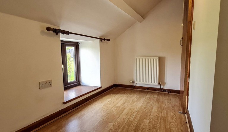 Images for 3 Bedroom House, Llangwyrfon
